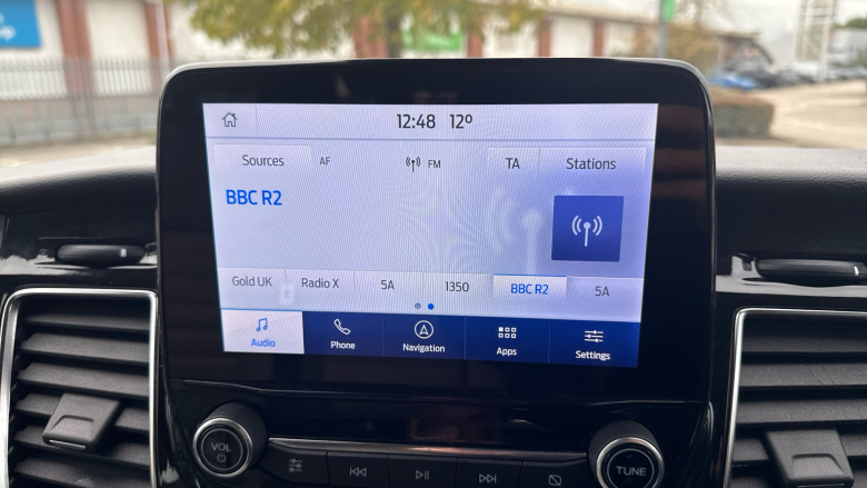 Ford Tourneo Custom Transit Custom Tourneo L2 Diesel Fwd 2.0 EcoBlue 150ps Low Roof 8 Seater Titanium